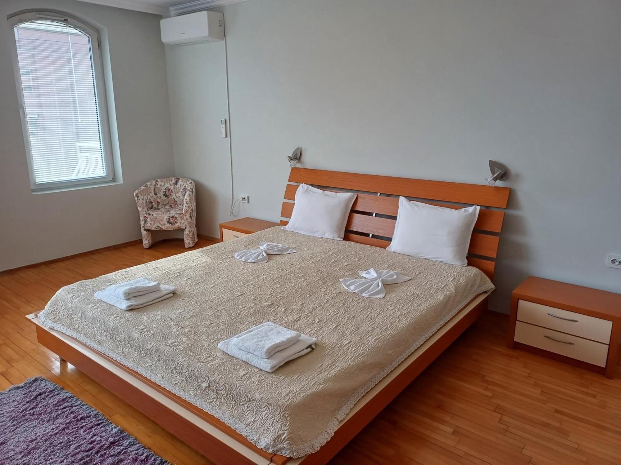 Guest Rooms Deva Burgas City Exteriér fotografie
