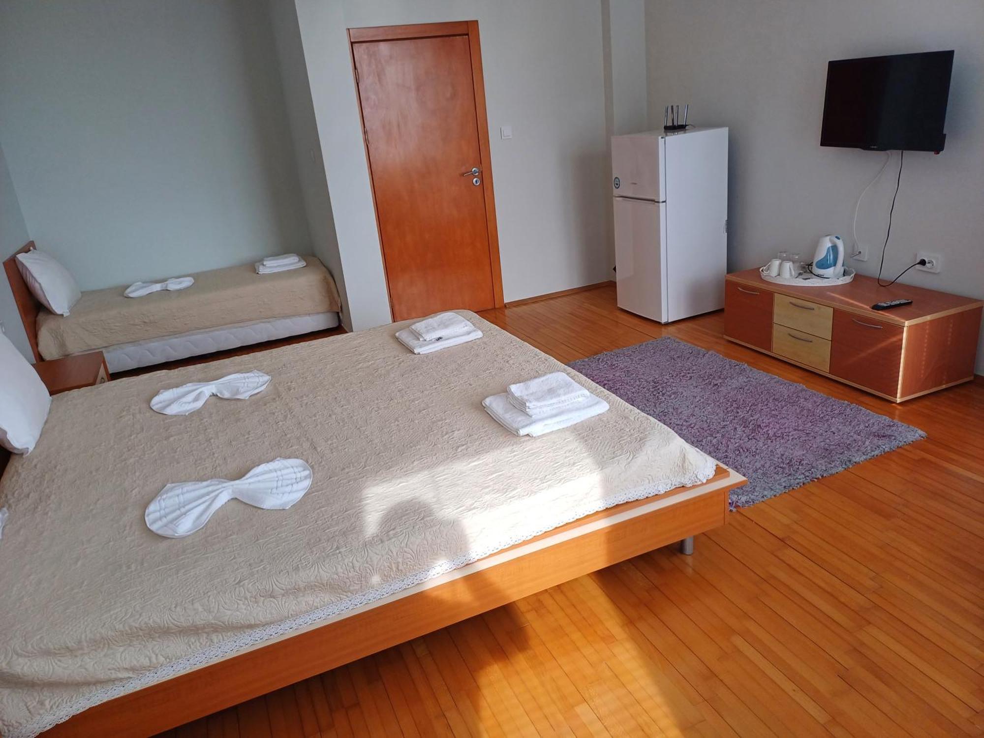 Guest Rooms Deva Burgas City Exteriér fotografie