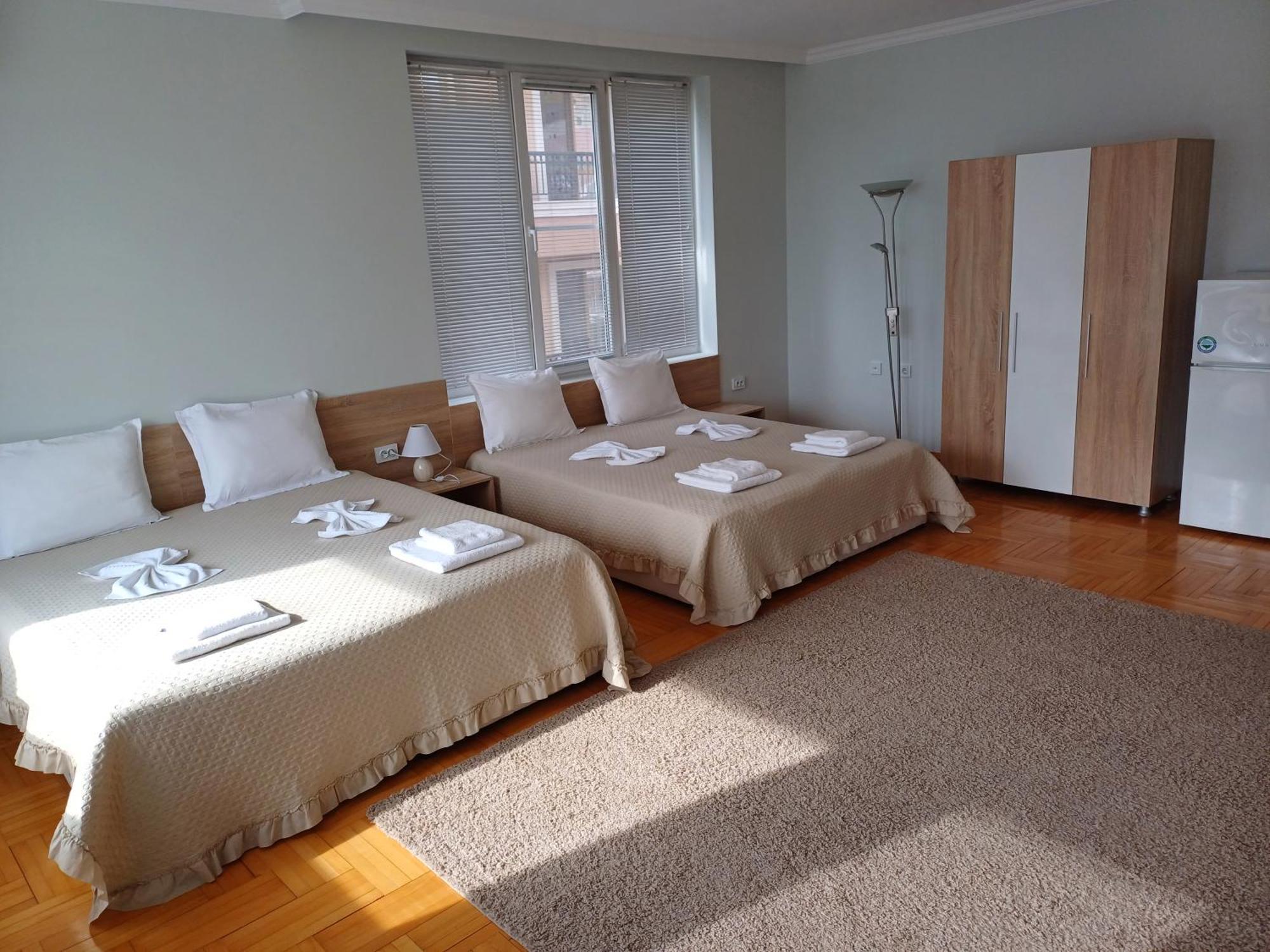 Guest Rooms Deva Burgas City Exteriér fotografie